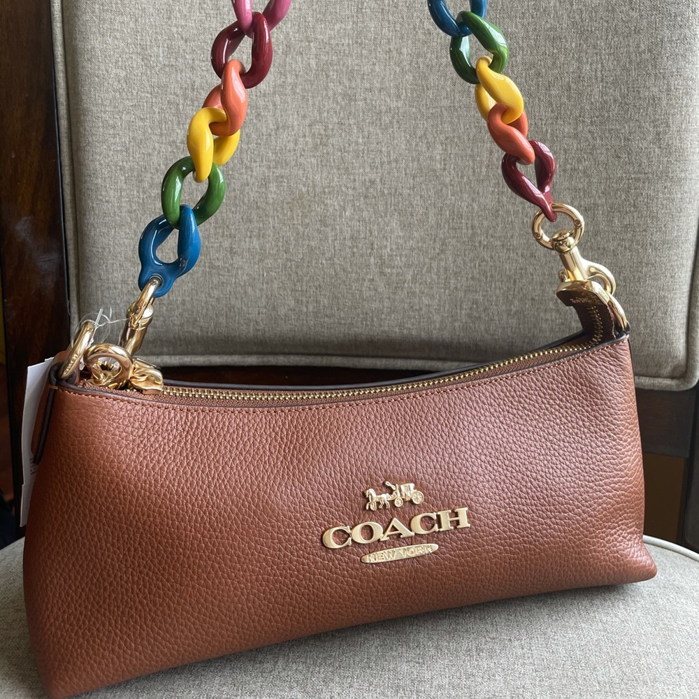 ‼️last 1‼️NWT！COACH Charlotte Shoulder Bag （COACH CP097） Gold/Redwood-Multi